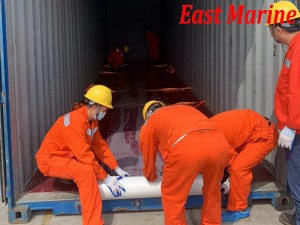 East Marine-Floating hose transport oil sands 04